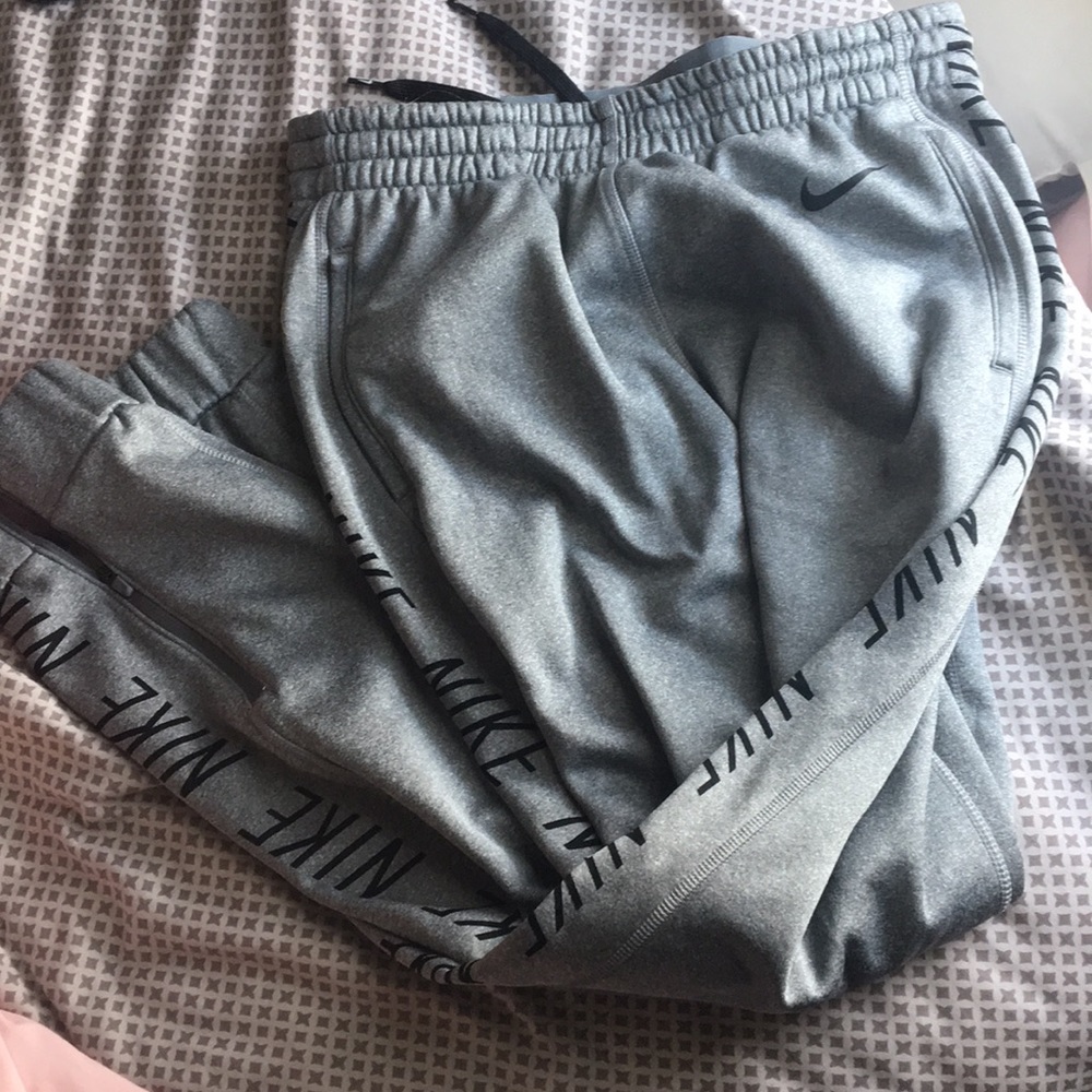 Nike joggers
